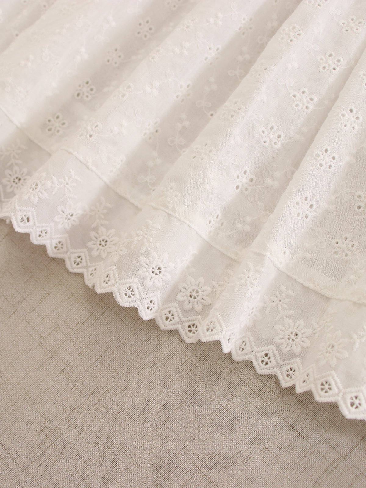 04_c68b259d-2c8f-47de-9f20-5b6d7f0be0ab