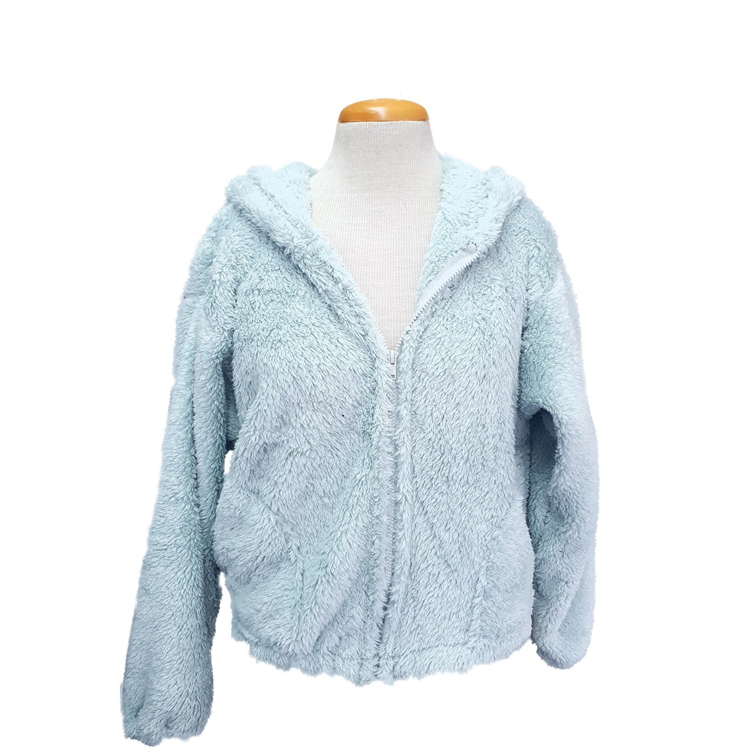 FluffyHoodie_PastelBlue_f